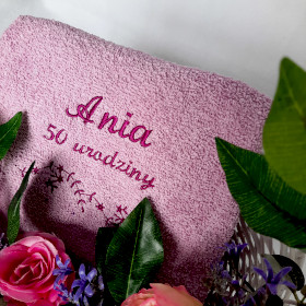 kosz prezentowy na 50 urodziny Ani haftyok.pl